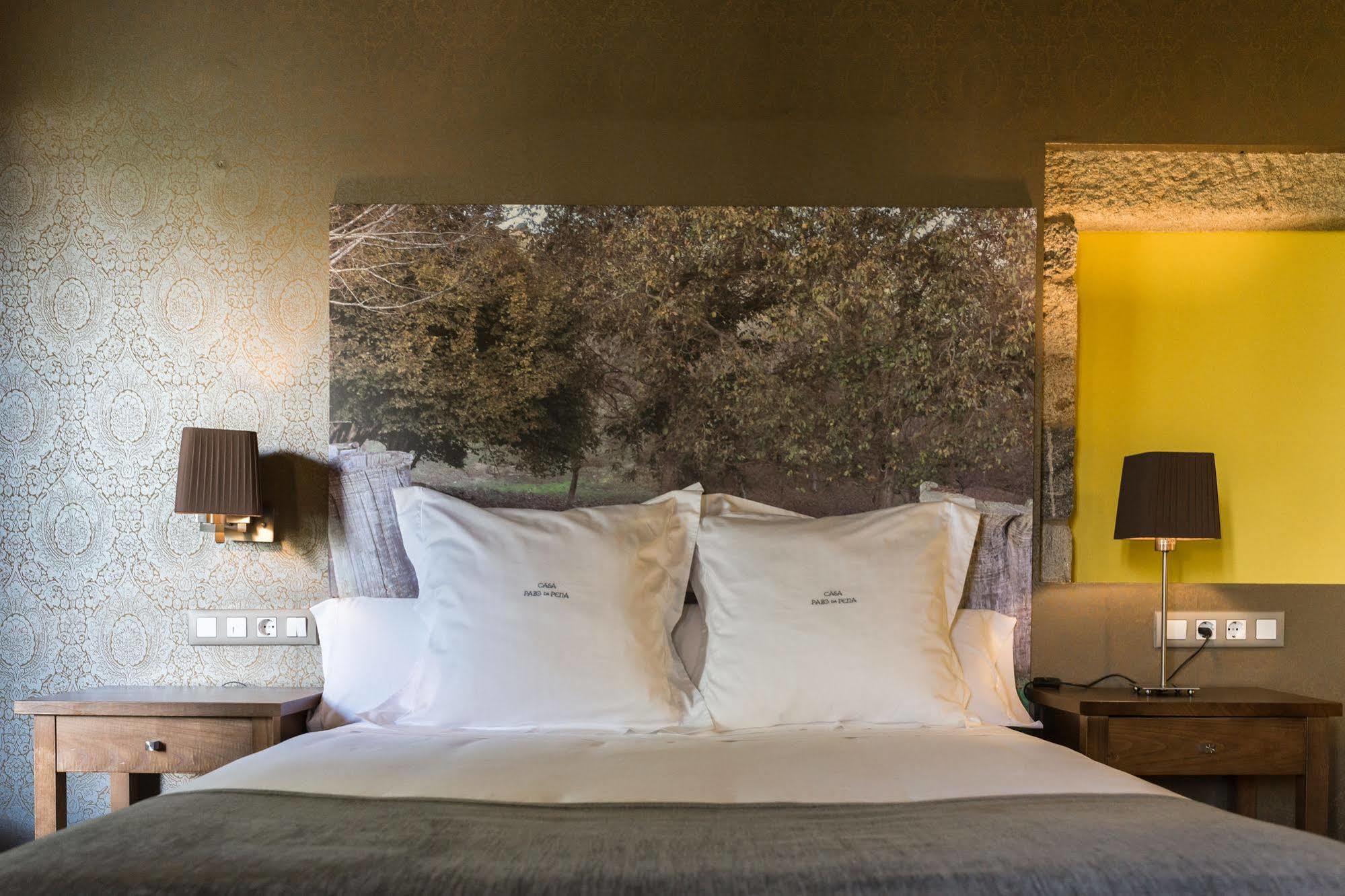 Pazo Da Pena Manzaneda Hotel ภายนอก รูปภาพ