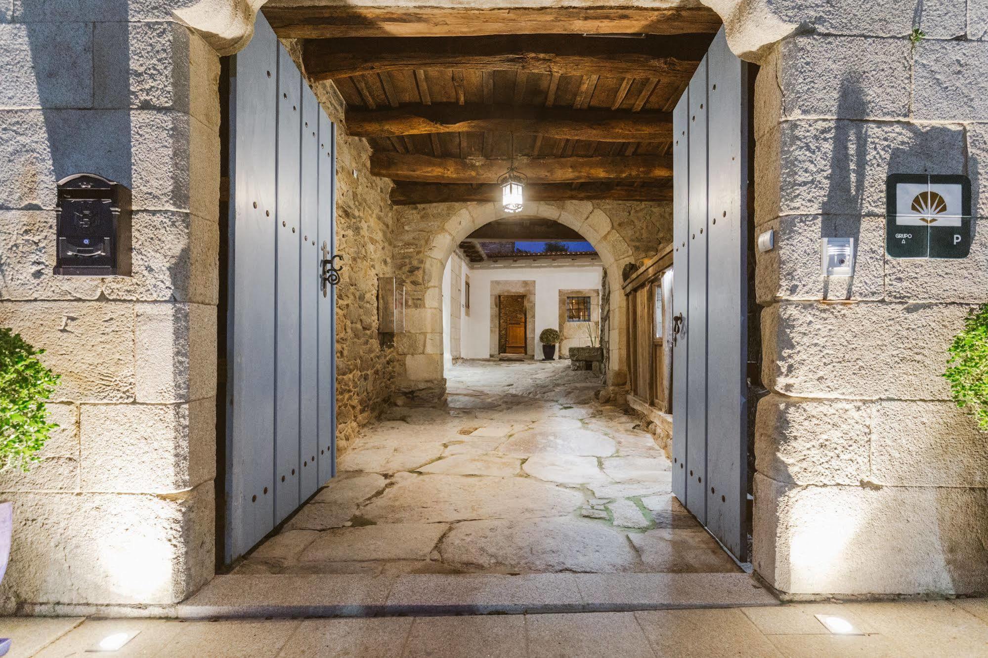 Pazo Da Pena Manzaneda Hotel ภายนอก รูปภาพ